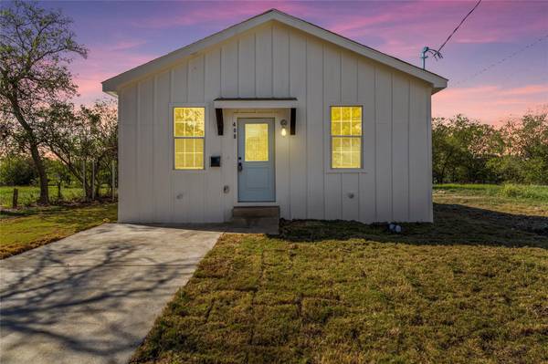 408 Peabody Street, Hillsboro, TX 76645