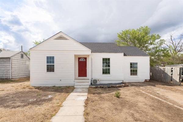 1005 San Benito Drive, Brownwood, TX 76801