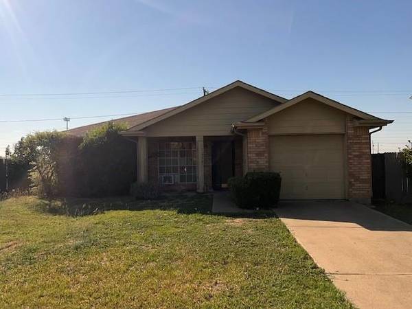 7216 Autumn Park Drive, Forest Hill, TX 76140