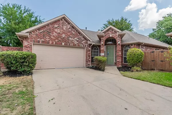 1804 Spinniker Court, Flower Mound, TX 75028