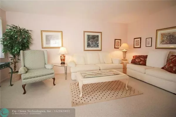 Deerfield Beach, FL 33442,325 Markham O  #325