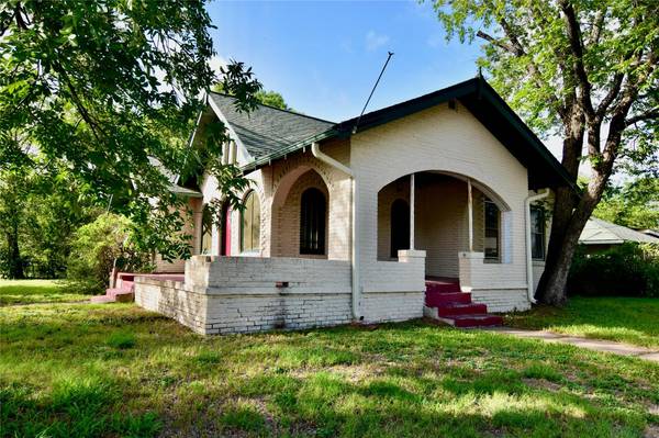 1801 2nd Street, Brownwood, TX 76801