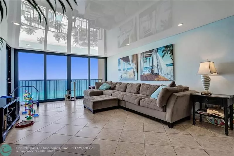 Hollywood, FL 33019,2101 S Ocean Dr  #1403