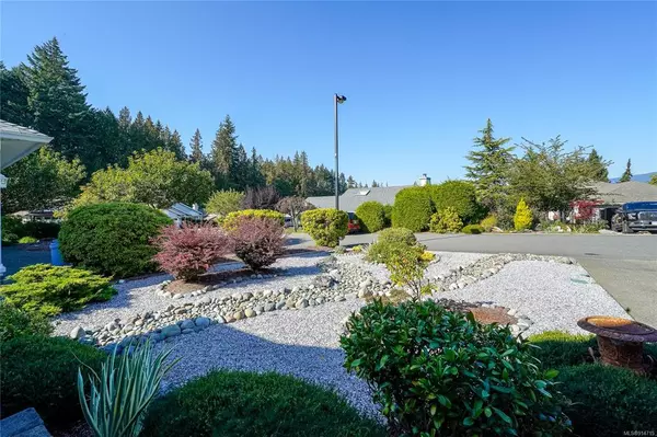 Cobble Hill, BC V0R 1L1,622 Pine Ridge Pl