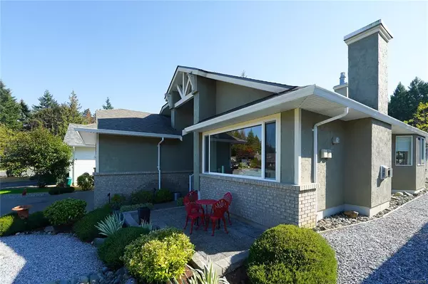 Cobble Hill, BC V0R 1L1,622 Pine Ridge Pl