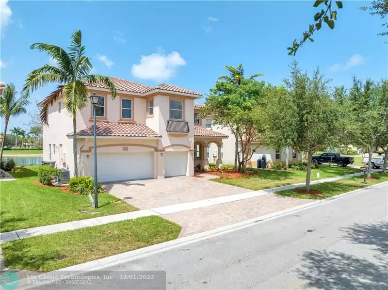 West Palm Beach, FL 33413,550 Cresta Cir