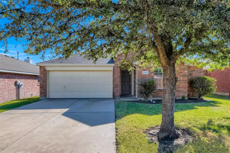 2103 Wildwood Drive, Forney, TX 75126