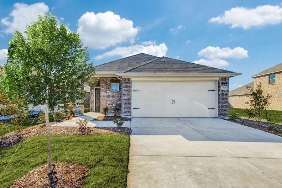 1689 Timpson Drive, Forney, TX 75126