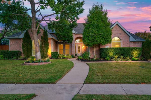 1300 Paprika Drive, Flower Mound, TX 75028