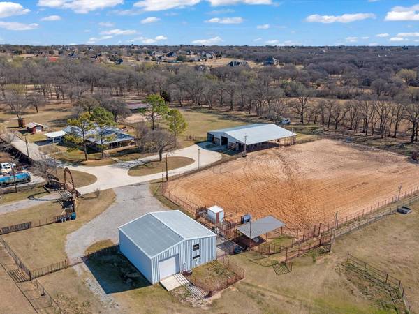 361 Buckhorn Lane, Azle, TX 76020