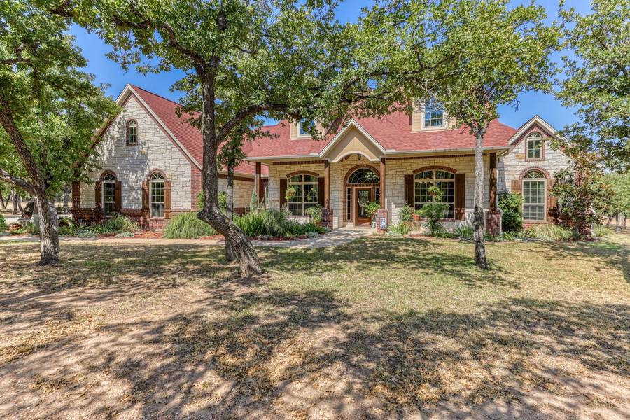 142 Creek Meadow Court, Lipan, TX 76462