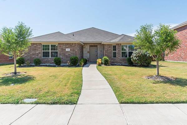 1538 Illinois Avenue, Lancaster, TX 75134