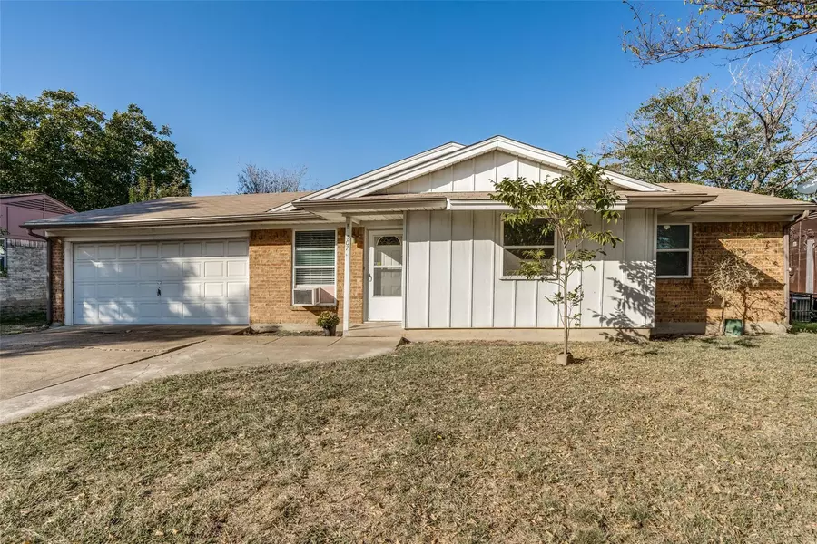 507 Thrush Avenue, Duncanville, TX 75116