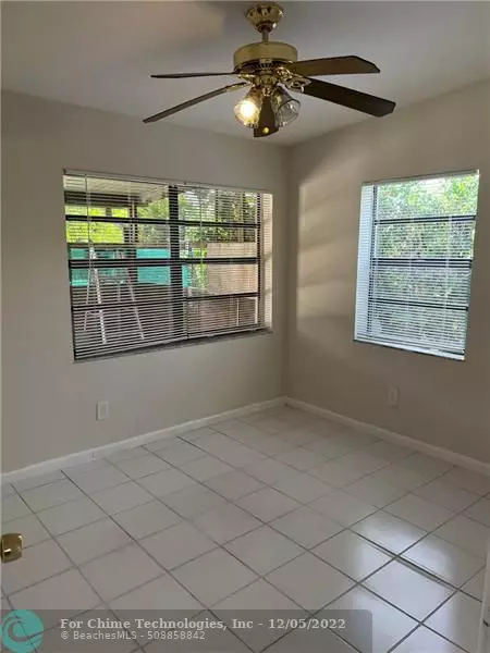 Lantana, FL 33462,3671 Orange St