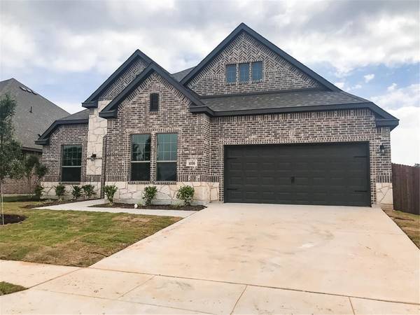 1036 Legacy Oaks Drive, Joshua, TX 76058