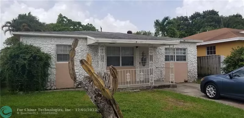 4530 SW 25th St, West Park, FL 33023