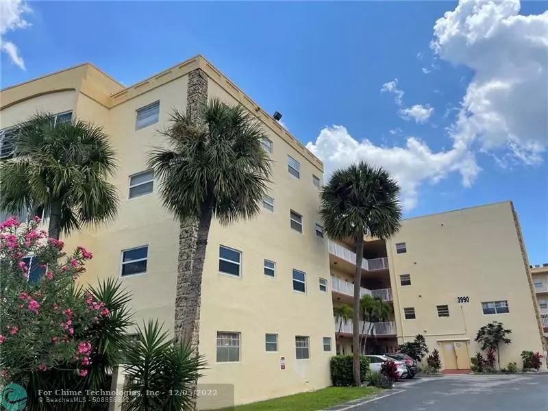 3990 NW 42nd Ave  #201, Lauderdale Lakes, FL 33319