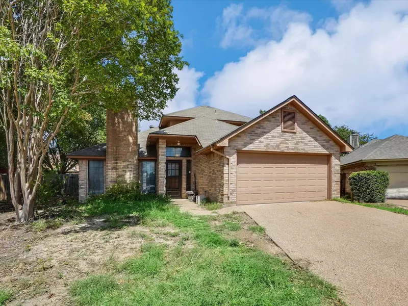 7150 Laurelhill Court S, Fort Worth, TX 76133