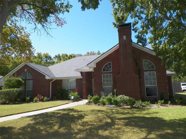 1730 Archer Drive, Sherman, TX 75092