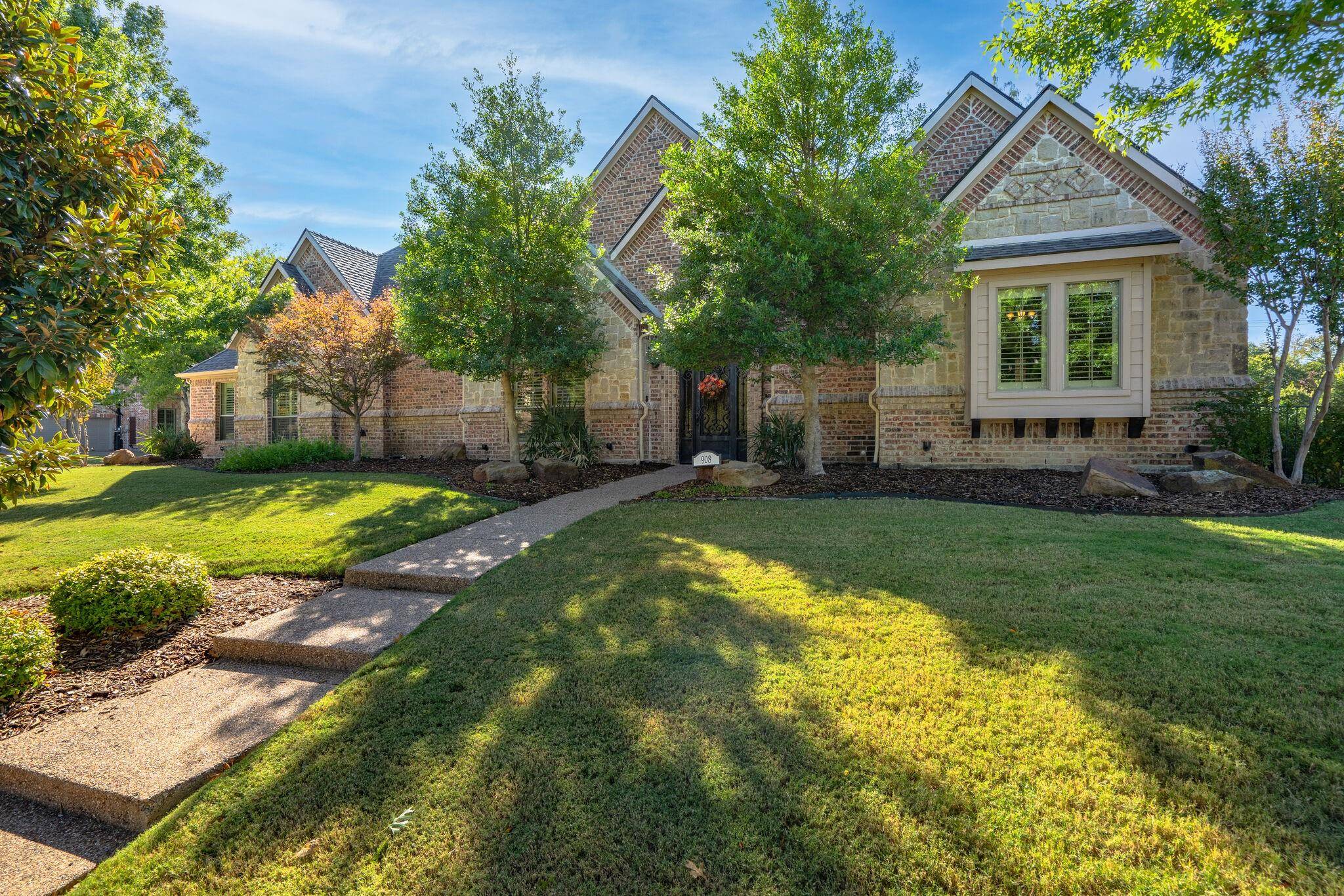 908 Wise Street, Keller, TX 76248