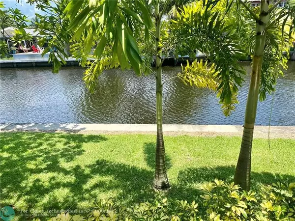 Wilton Manors, FL 33305,683 Kensington Pl