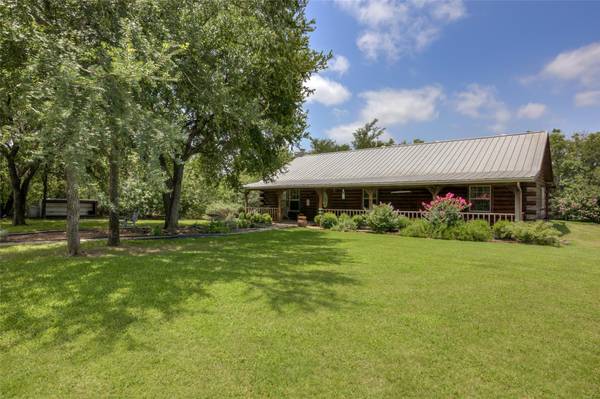 359 Newsom Mound Road, Weatherford, TX 76085