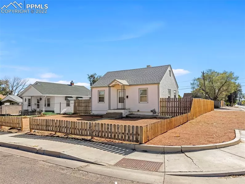 1902 E 12th ST, Pueblo, CO 81001