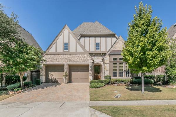 657 Clearwater Drive, Irving, TX 75039