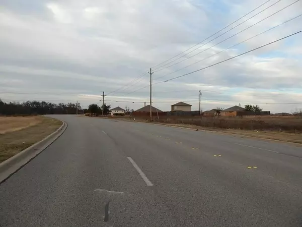 0001 Roy Warren Parkway, Greenville, TX 75402