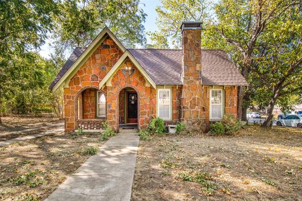 230 W Murray Street,  Denison,  TX 75020