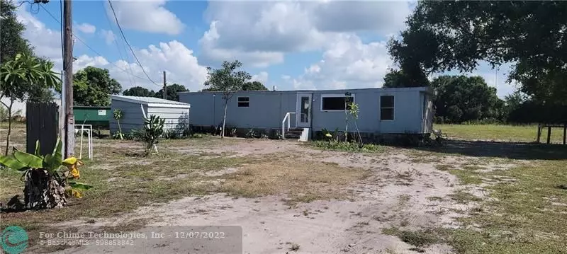 9377 SE 57th, Okeechobee, FL 34974