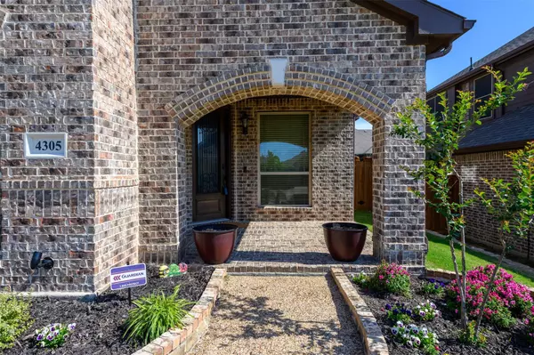 Fort Worth, TX 76244,4305 Ashburn Way