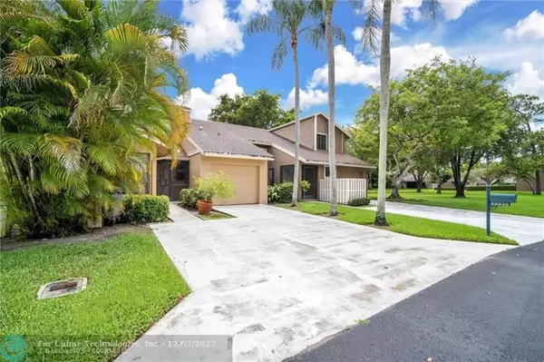 Boca Raton, FL 33428,22336 Woodspring Dr