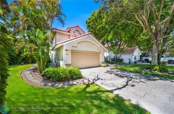 Pompano Beach, FL 33069,519 Misty Oaks Dr