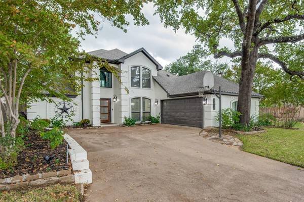 3300 Willow Creek Way, Bedford, TX 76021