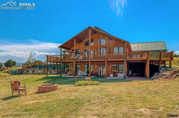 572 Cap Rock RD, Canon City, CO 81212