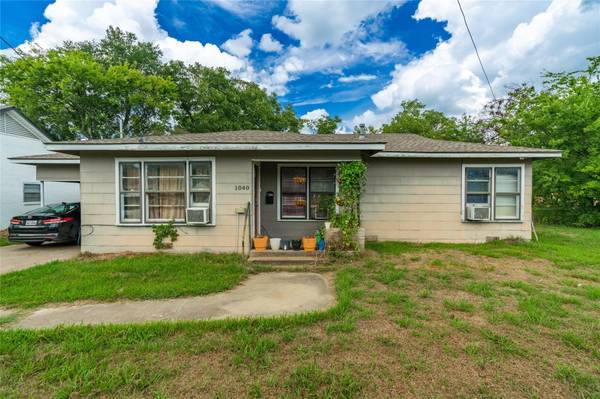 1040 W Dallas Avenue,  Cooper,  TX 75432