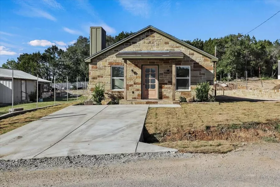 2504 Orion Way, Granbury, TX 76048