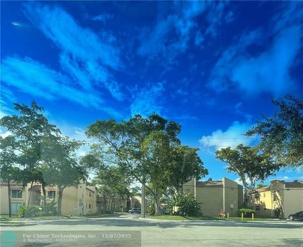 4457 Treehouse Ln  #14-D,  Tamarac,  FL 33319