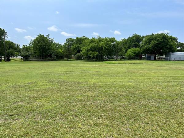 TBD E Fourth Street, Muenster, TX 76252