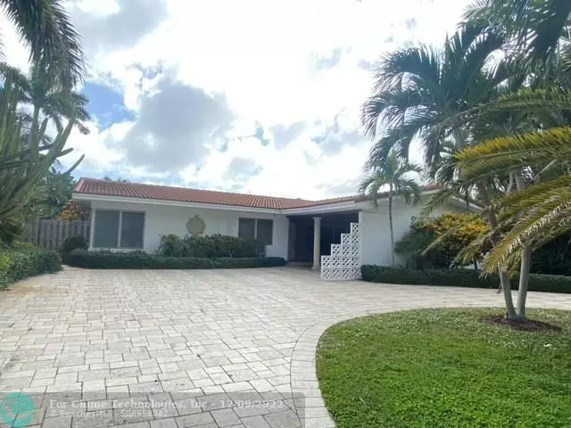 2622 NE 3rd St, Pompano Beach, FL 33062