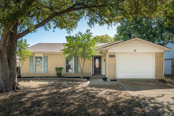 5524 Slay Drive, The Colony, TX 75056