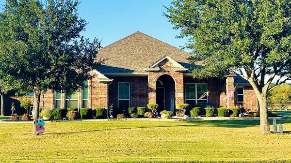 104 Golden Meadow Drive, Shady Shores, TX 76208