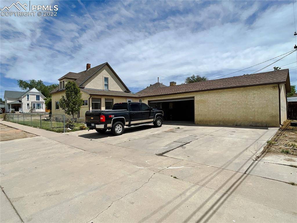 Pueblo, CO 81001,1202 E 9th ST