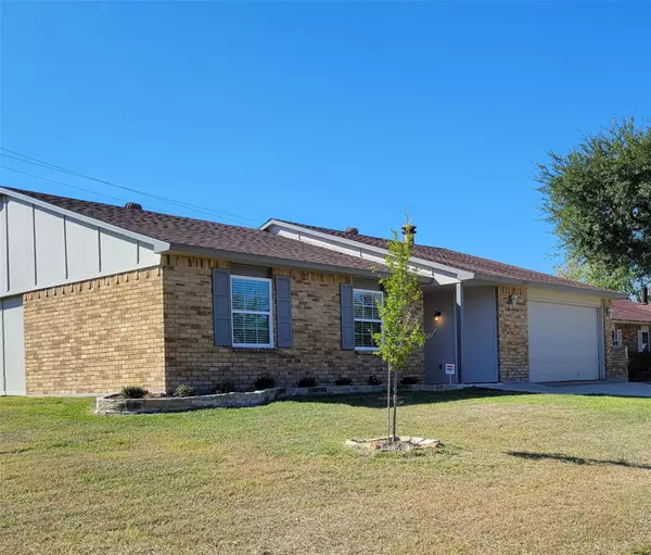 1833 Novel Drive, Garland, TX 75040