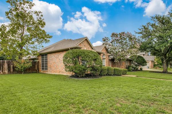 Southlake, TX 76092,1302 Normandy Drive