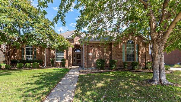 3204 Ridge Trace Circle, Mansfield, TX 76063