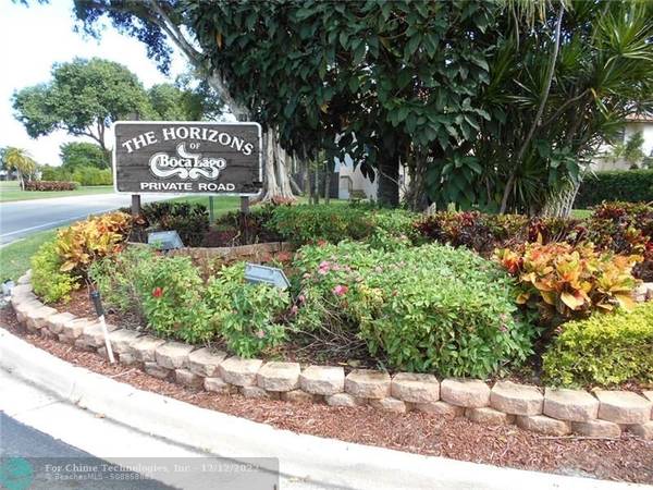 Boca Raton, FL 33433,21830 Cypress Cir  #27B