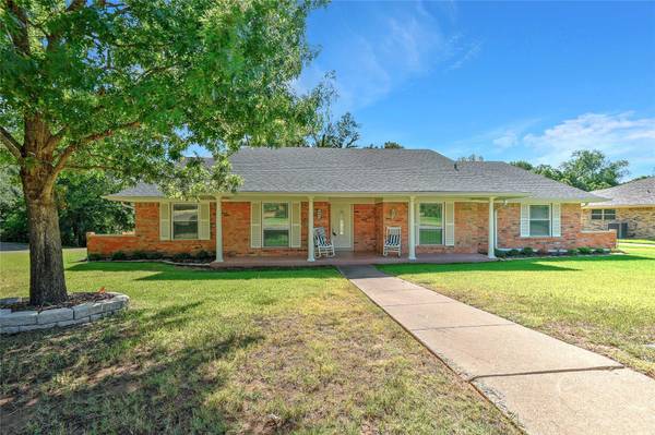 800 Holland Drive, Denison, TX 75020