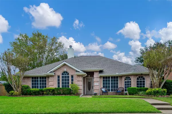 322 Saddlebrook Drive, Garland, TX 75044